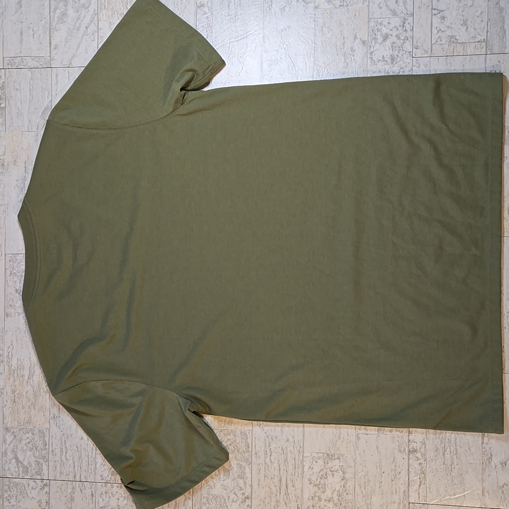 L.L. Bean Graphic T-Shirt Size Small Mens Or Womans Medium - Picture 5 of 5